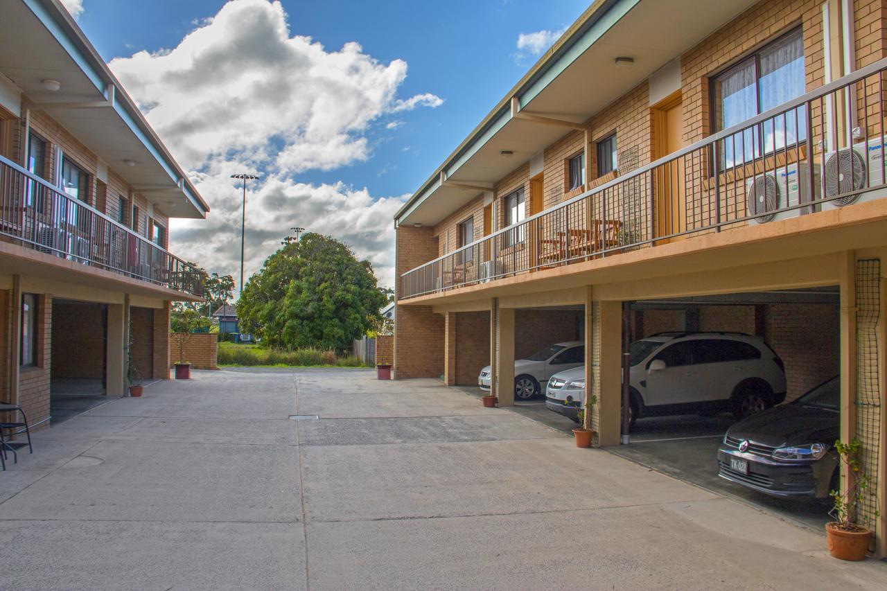 River Street Motel Баллина Экстерьер фото